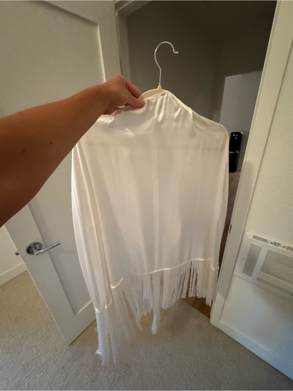 Cult Gaia Silky Ivory Fringe Kimono Wrap - Picture 7 of 9